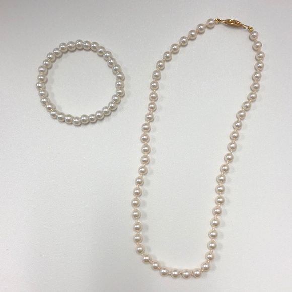Imitation Pearl Necklace + Bracelet - Picture 1 of 4